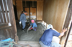 京都市山科区椥辻 横田満康建築研究所の事務所入口