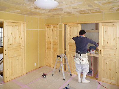 施工の様子/建具